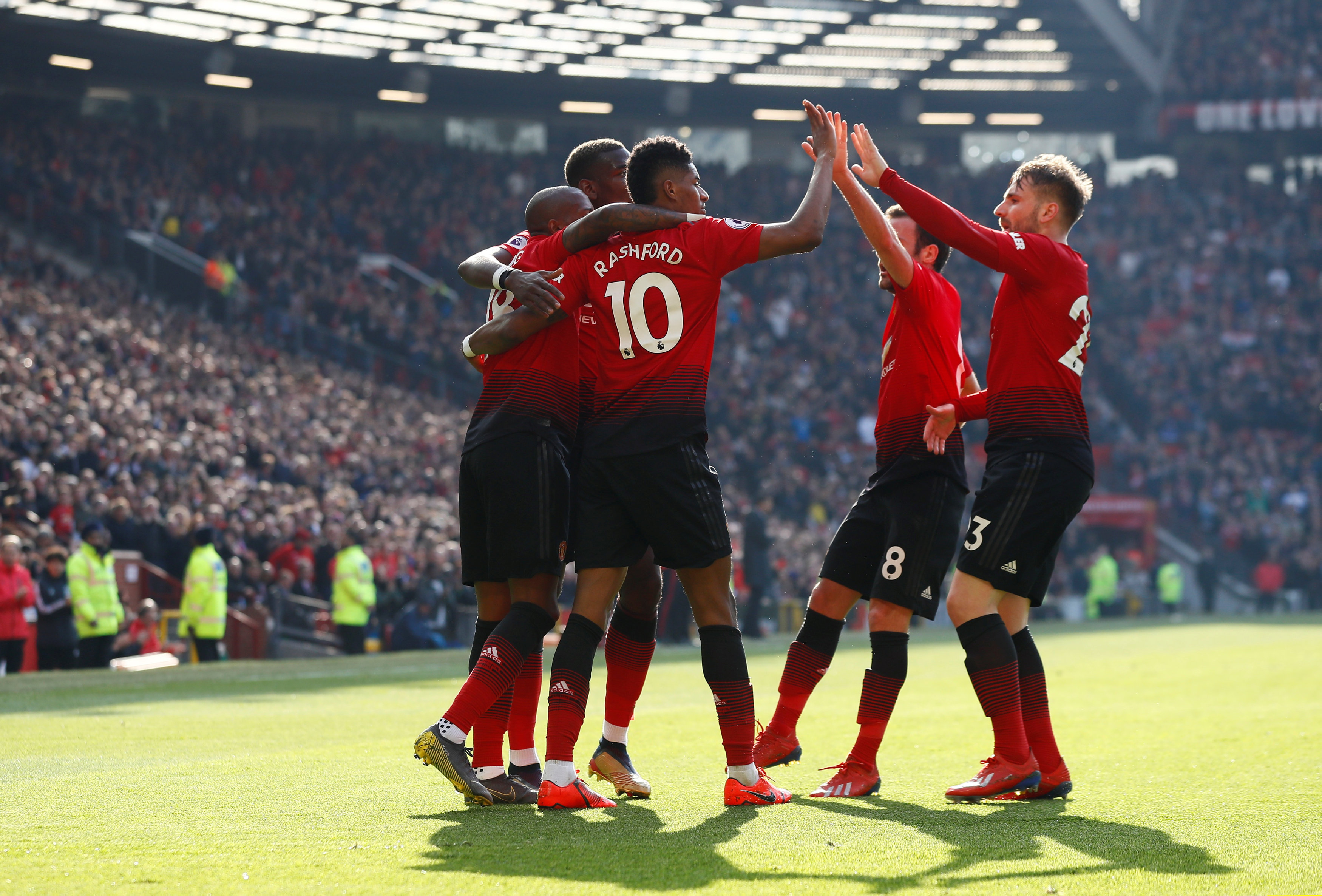 亚的主教练 亚的主教练